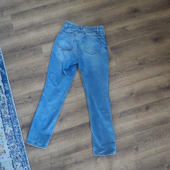 Talbots Flawless High-Waist Straight-Leg Curvy Size 8 Blue Jean - Picture 3 of 3